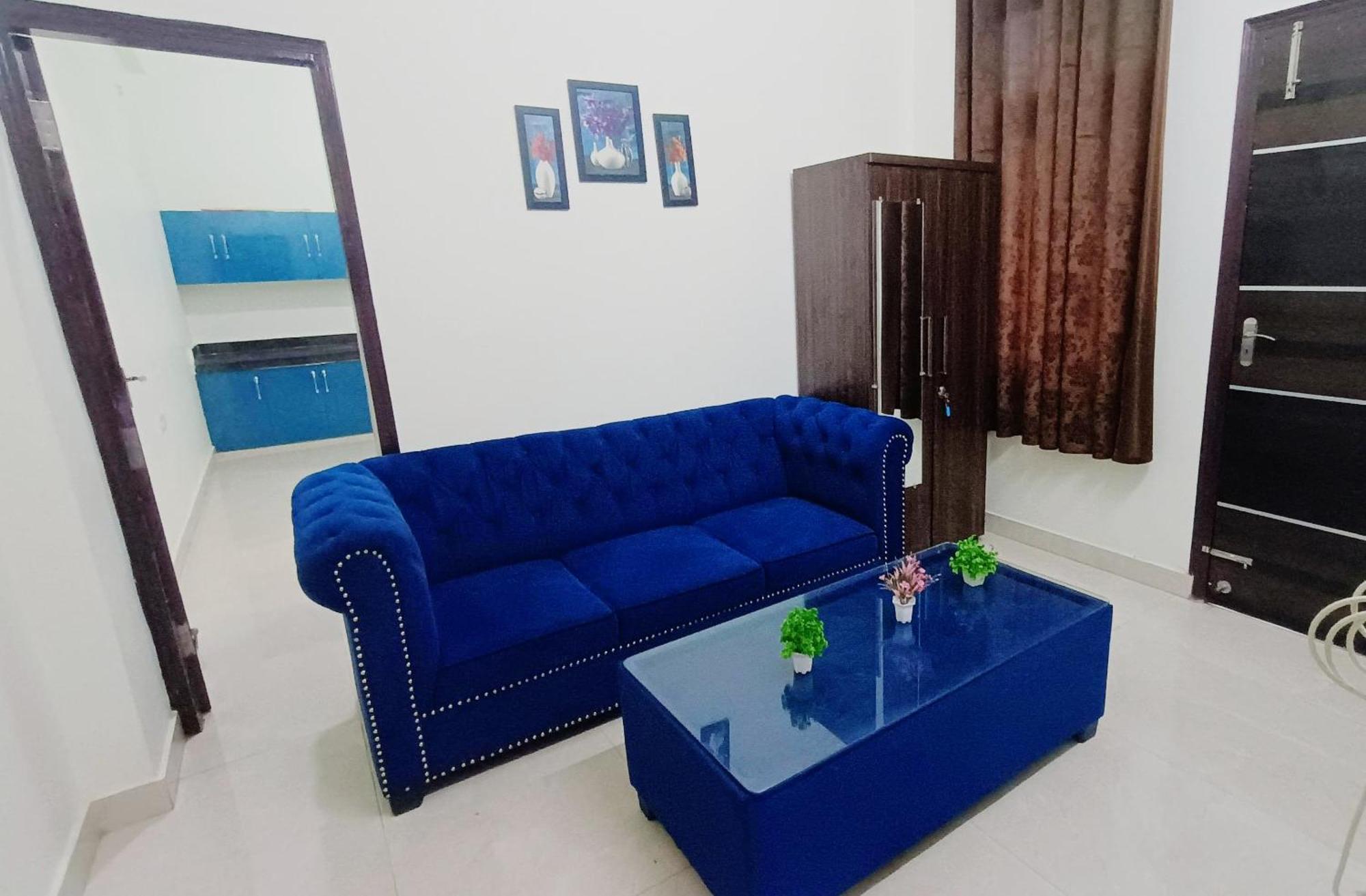 Atulyam Stays Sushant Golf City Lucknow Exterior photo