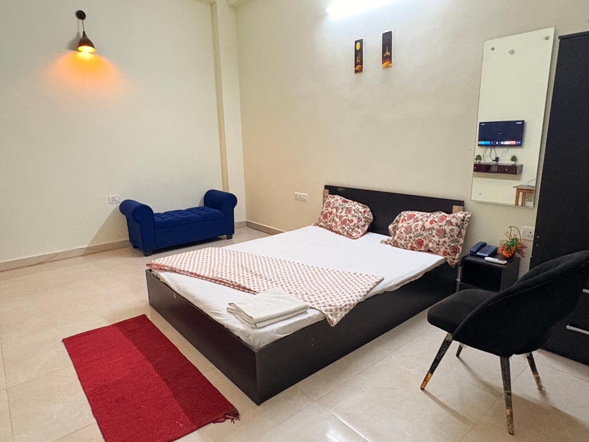 Atulyam Stays Sushant Golf City Lucknow Exterior photo